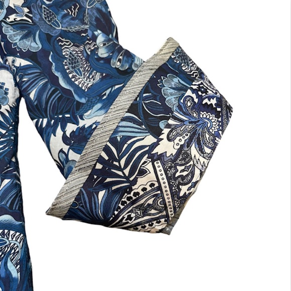 Robert Graham rambling shirt, NEW WITH TAGS - Picture 5 of 14